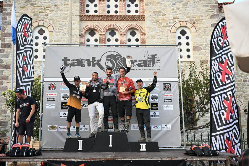 tank trail kymi downhill race 2023 podium veterans